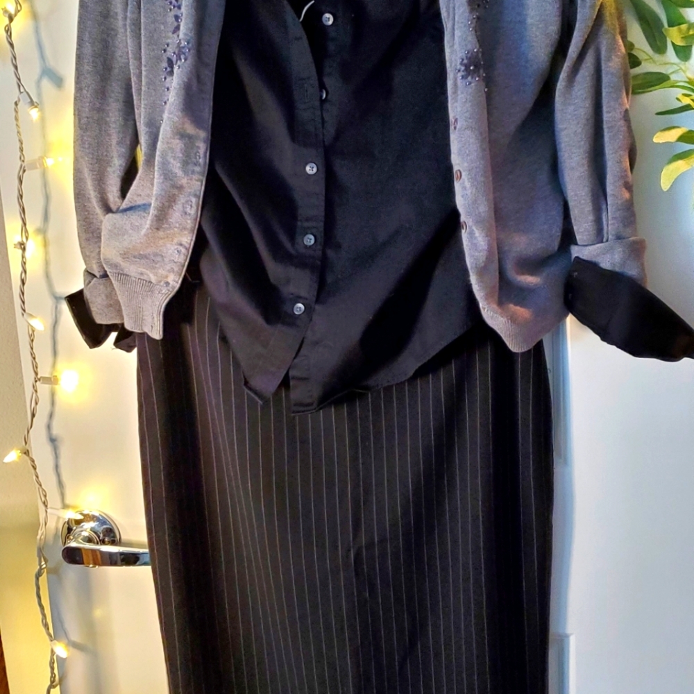 Zinc Pinstripe Pencil Skirt Size 5